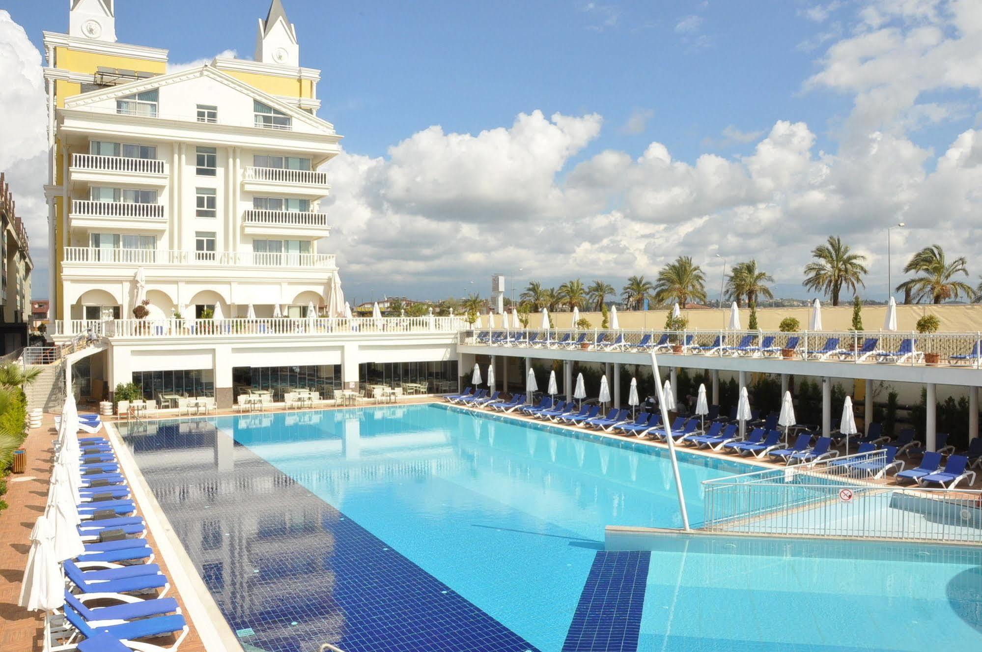 Dream World Resort & Spa Side Buitenkant foto